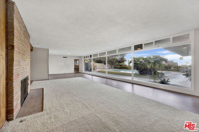 7230 Outpost Cove Drive, Los Angeles, CA 90068