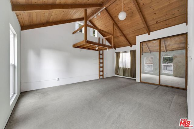 7230 Outpost Cove Drive, Los Angeles, CA 90068