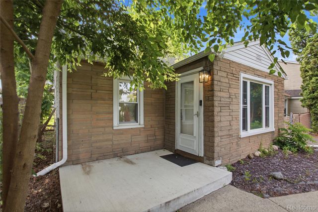 1660 N Sheldon Road, Canton Charter Township, MI 48187