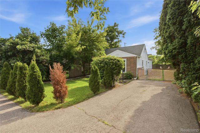 1660 N Sheldon Road, Canton Charter Township, MI 48187