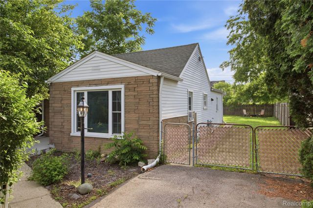 1660 N Sheldon Road, Canton Charter Township, MI 48187