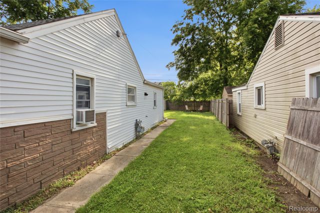 1660 N Sheldon Road, Canton Charter Township, MI 48187