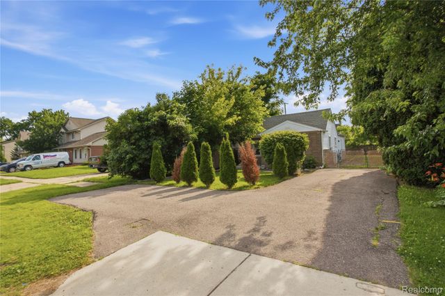 1660 N Sheldon Road, Canton Charter Township, MI 48187