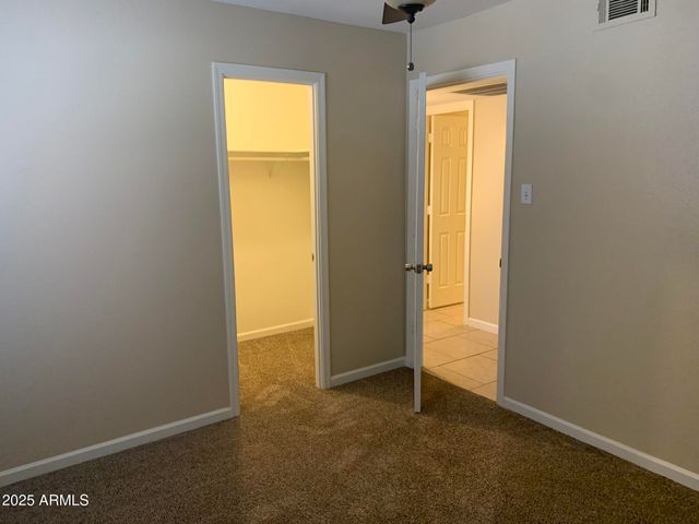 1052 E CARTER Drive, Tempe, AZ 85282