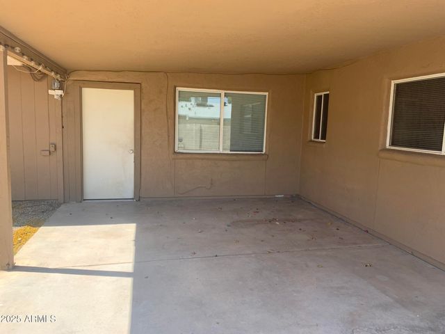 1052 E CARTER Drive, Tempe, AZ 85282