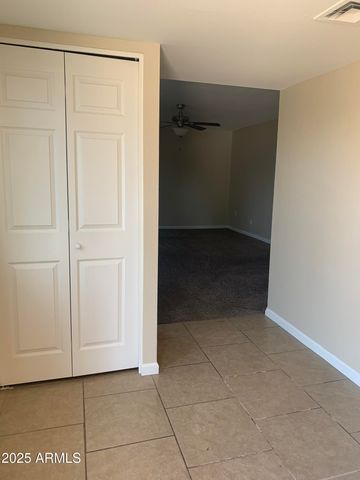 1052 E CARTER Drive, Tempe, AZ 85282