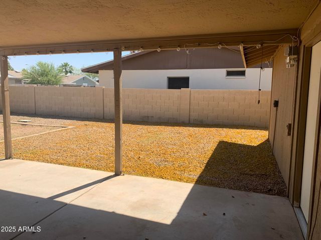 1052 E CARTER Drive, Tempe, AZ 85282