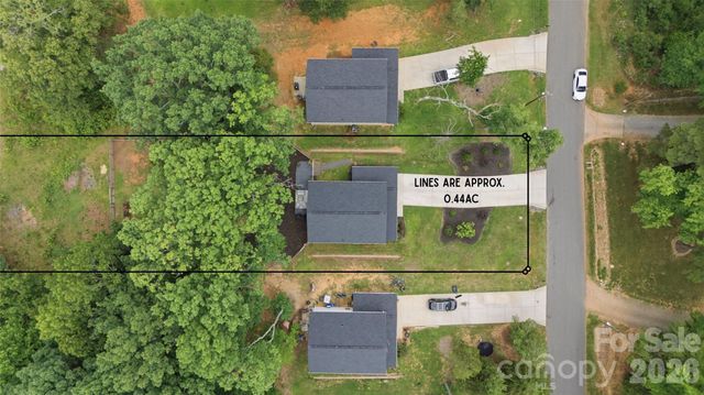 4432 Woodwind Street, Charlotte, NC 28213