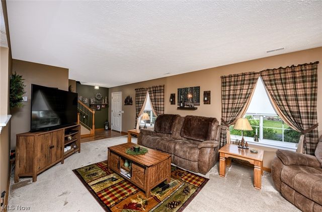 3126 Shelton Court, Akron, OH 44312