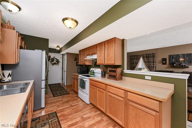 3126 Shelton Court, Akron, OH 44312