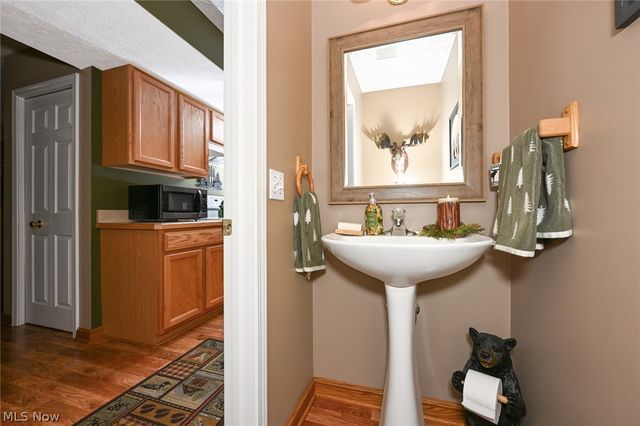 3126 Shelton Court, Akron, OH 44312