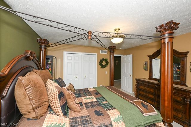 3126 Shelton Court, Akron, OH 44312