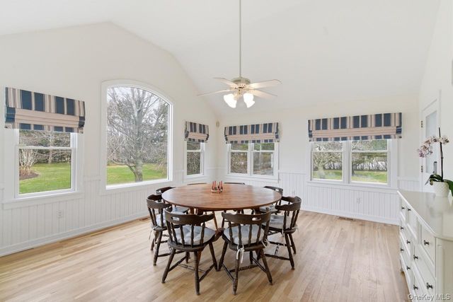 2 Quogo Neck Lane, Quogue, NY 11959