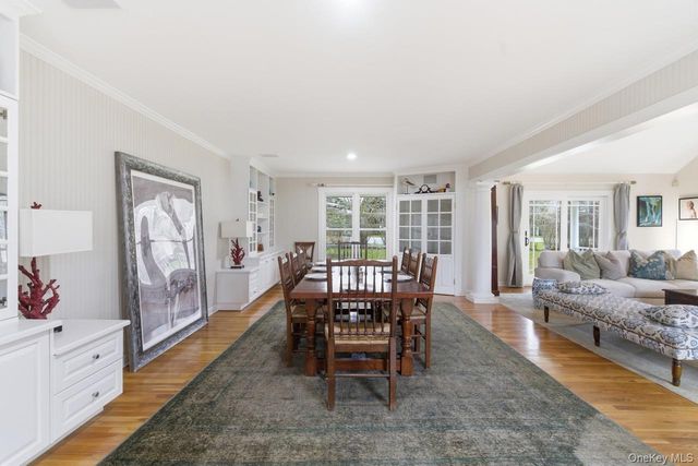 2 Quogo Neck Lane, Quogue, NY 11959