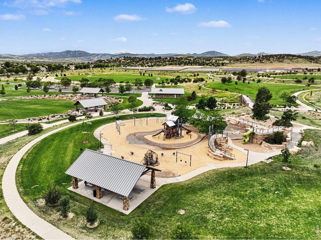 2126 Genoa Ct, Loveland, CO 80538