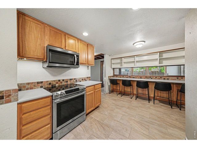 2126 Genoa Ct, Loveland, CO 80538