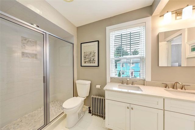 31 Clarendon Avenue, Providence, RI 02906