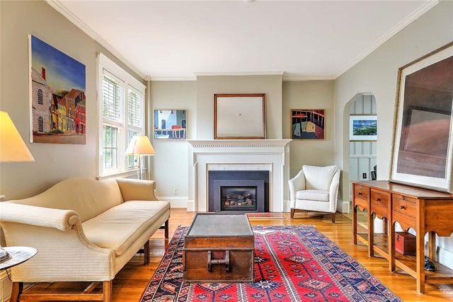 31 Clarendon Avenue, Providence, RI 02906
