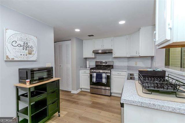 3058 Westwood Way, Alpharetta, GA 30004