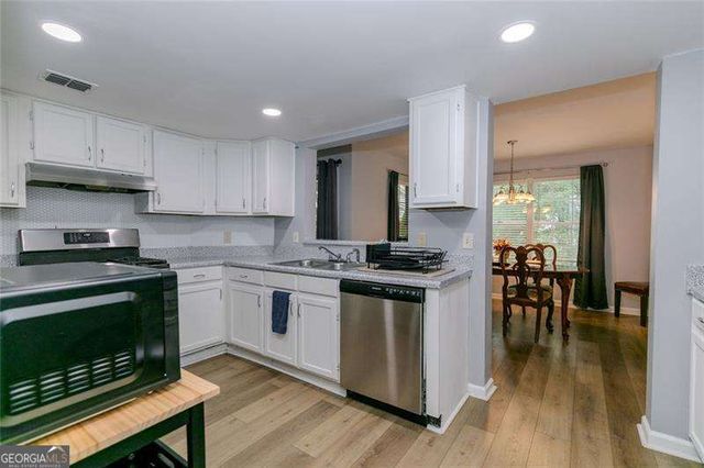 3058 Westwood Way, Alpharetta, GA 30004
