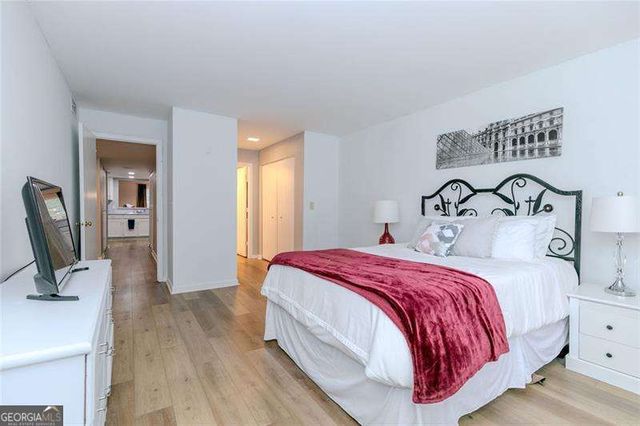 3058 Westwood Way, Alpharetta, GA 30004