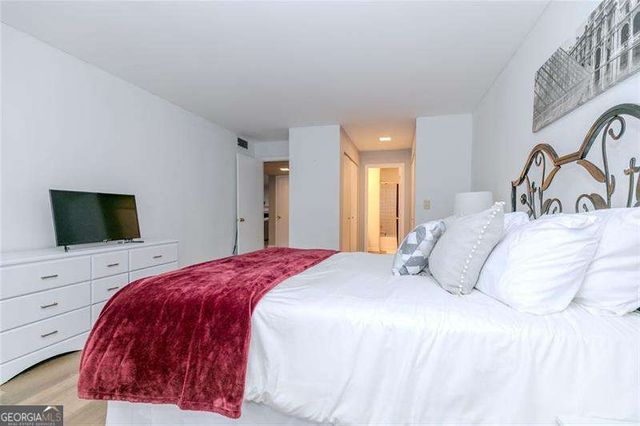 3058 Westwood Way, Alpharetta, GA 30004