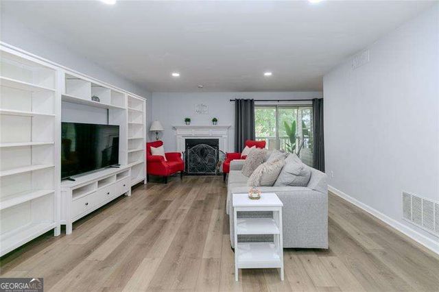 3058 Westwood Way, Alpharetta, GA 30004