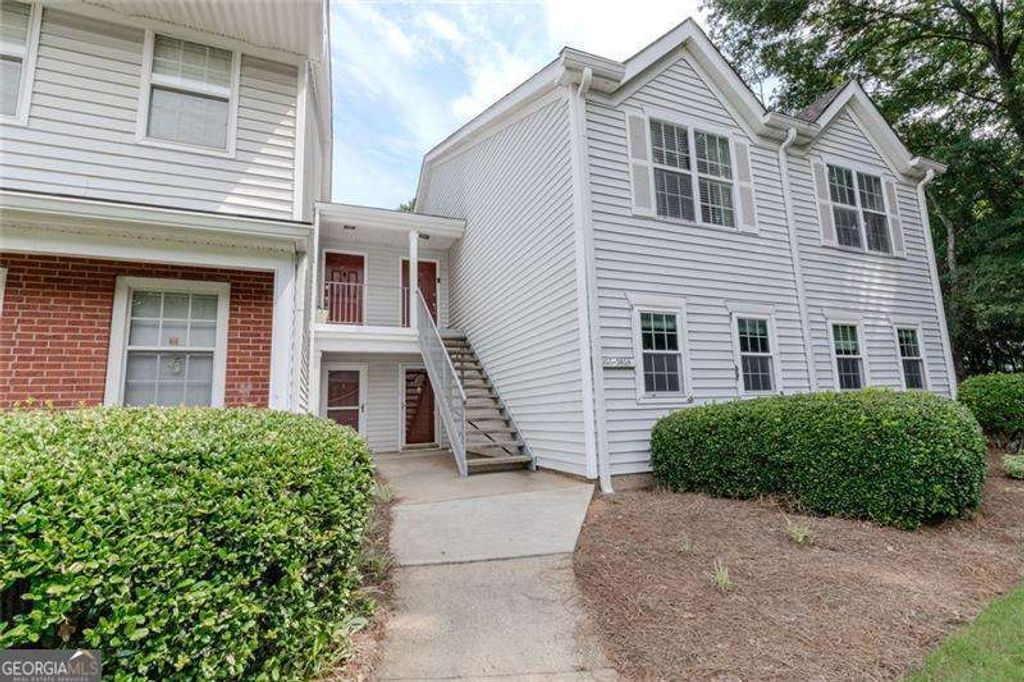 3058 Westwood Way, Alpharetta, GA 30004