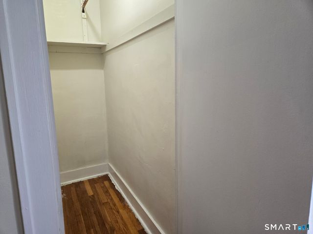 921 Cooke Street, Waterbury, CT 06704