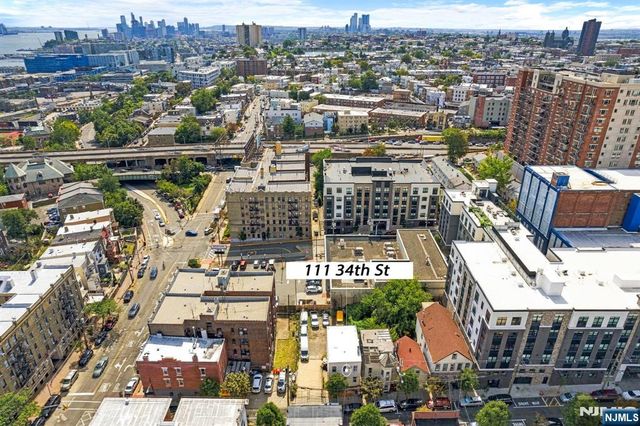 111 34th Street, Union City, NJ 07087