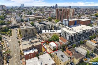 111 34th Street, Union City, NJ 07087