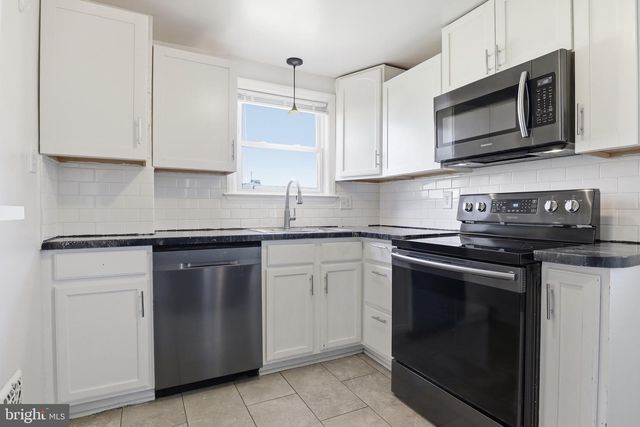 1713 STANTON ST, York, PA 17404