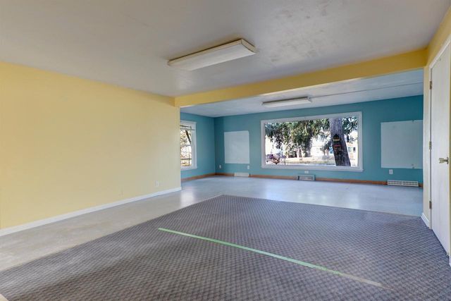 224 E SCOTT STREET, Omro, WI 54963