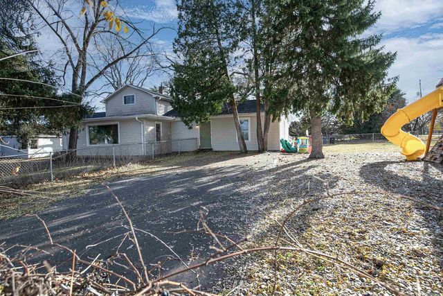 224 E SCOTT STREET, Omro, WI 54963