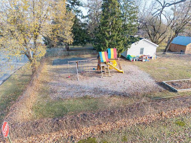 224 E SCOTT STREET, Omro, WI 54963