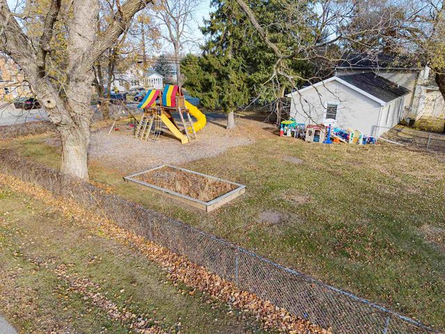 224 E SCOTT STREET, Omro, WI 54963