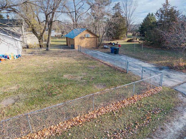 224 E SCOTT STREET, Omro, WI 54963