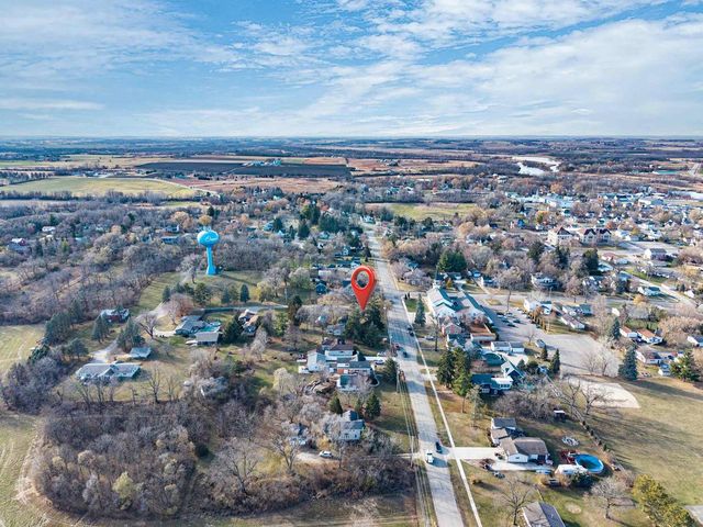 224 E SCOTT STREET, Omro, WI 54963