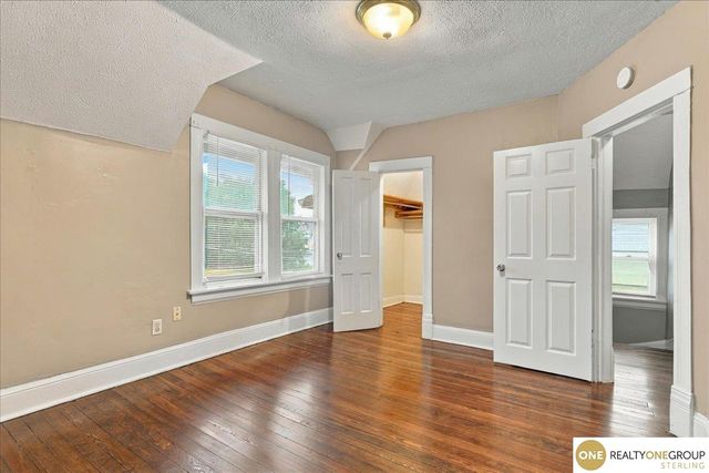 4809 N 24th Street, Omaha, NE 68110