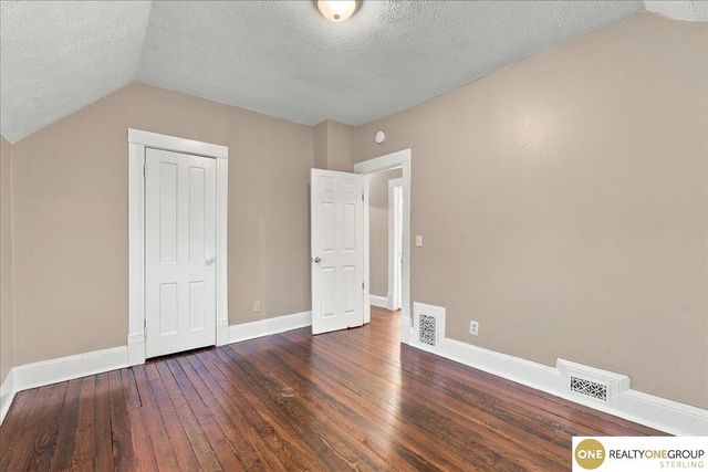 4809 N 24th Street, Omaha, NE 68110