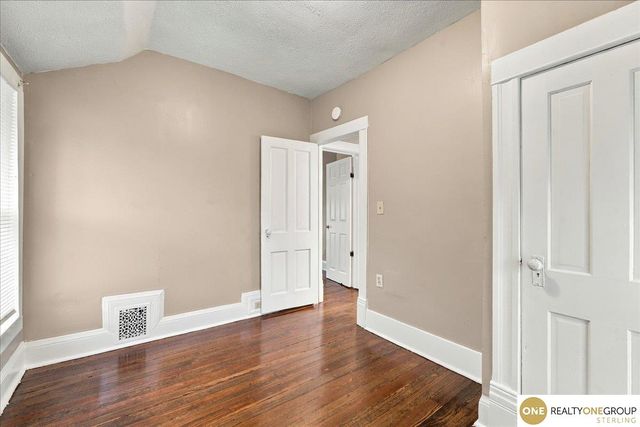 4809 N 24th Street, Omaha, NE 68110
