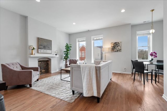 217 S BELL Avenue 2, Chicago, IL 60612