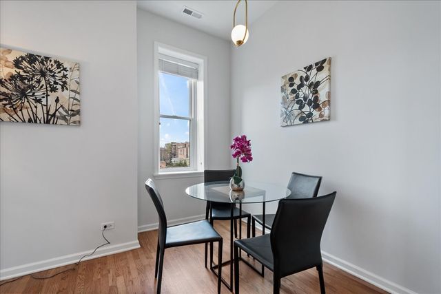 217 S BELL Avenue 2, Chicago, IL 60612