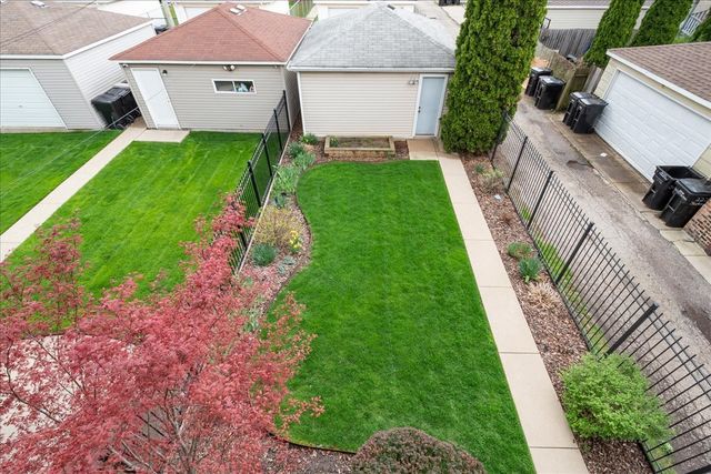 217 S BELL Avenue 2, Chicago, IL 60612