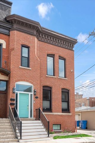 217 S BELL Avenue 2, Chicago, IL 60612