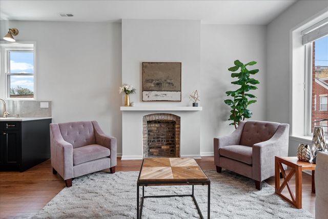 217 S BELL Avenue 2, Chicago, IL 60612