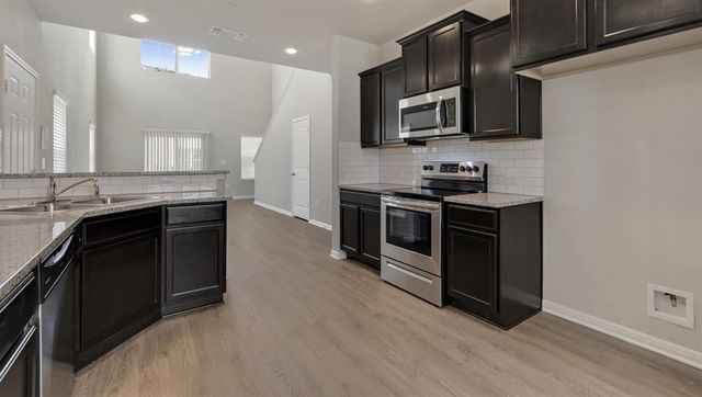 516 E Slaughter LN 901, Austin, TX 78744