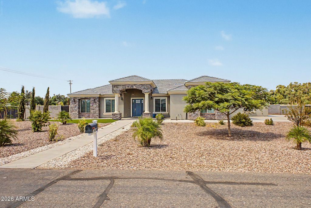 17424 W KEIM Drive, Waddell, AZ 85355 — photo 3