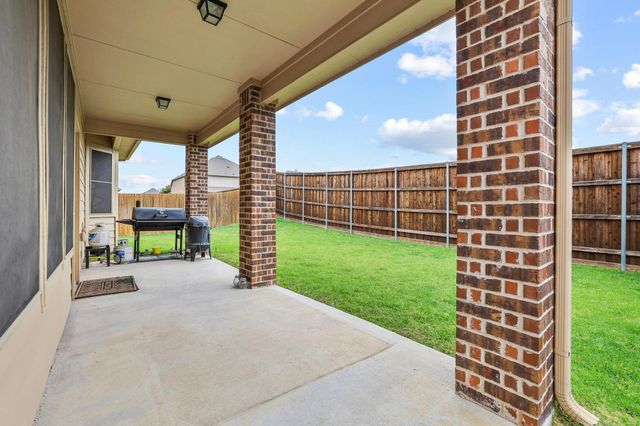 1213 Lake Worth Trail, Little Elm, TX 75068