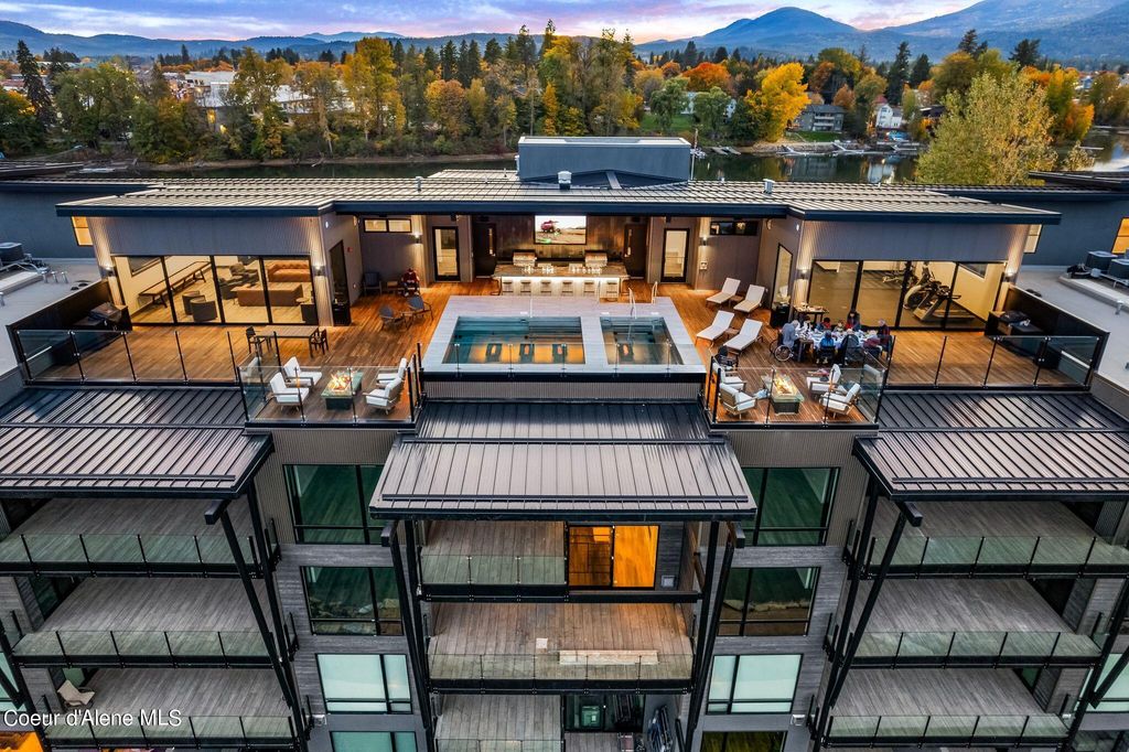 802 Sandpoint Ave, #8305, Sandpoint, ID 83864